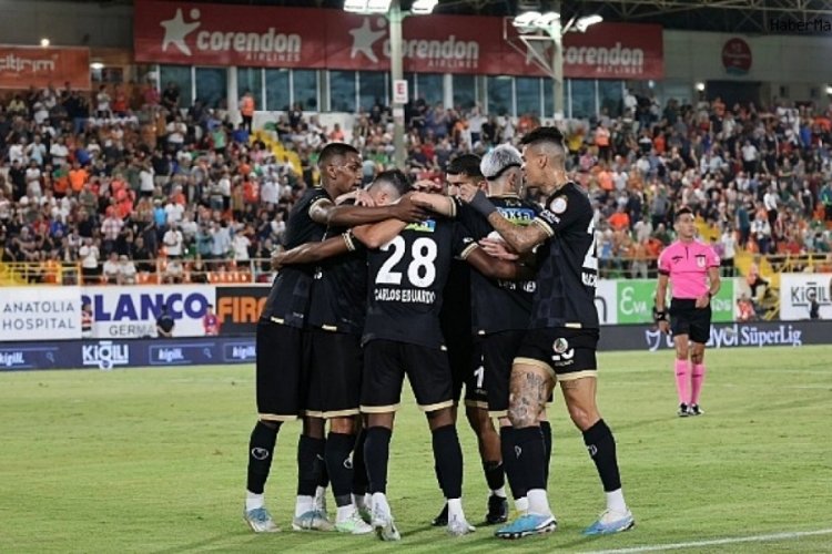 Corendon Alanyaspor Karag&uuml;mr&uuml;k'&uuml; 2-1 yendi