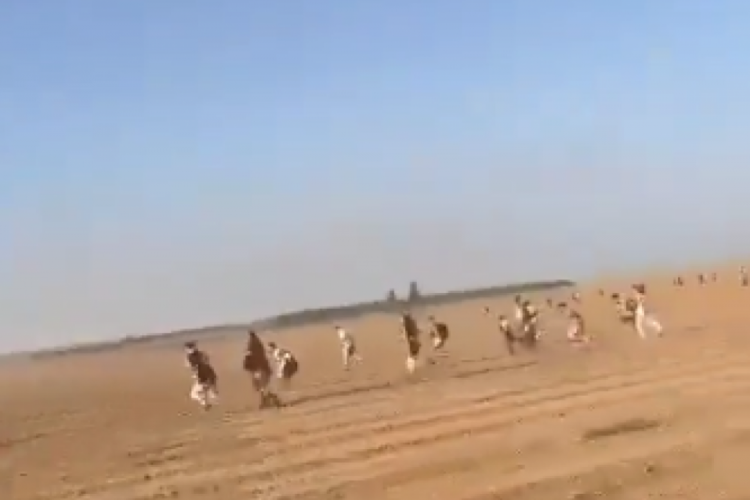Gazze sınırındaki İsrail vatandaşları b&ouml;lgeden ka&ccedil;ıyor