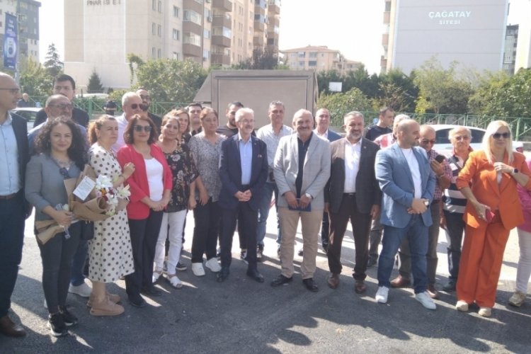 Bursa Nil&uuml;fer'de 'Altınşehir Kapalı Pazaryeri' a&ccedil;ıldı