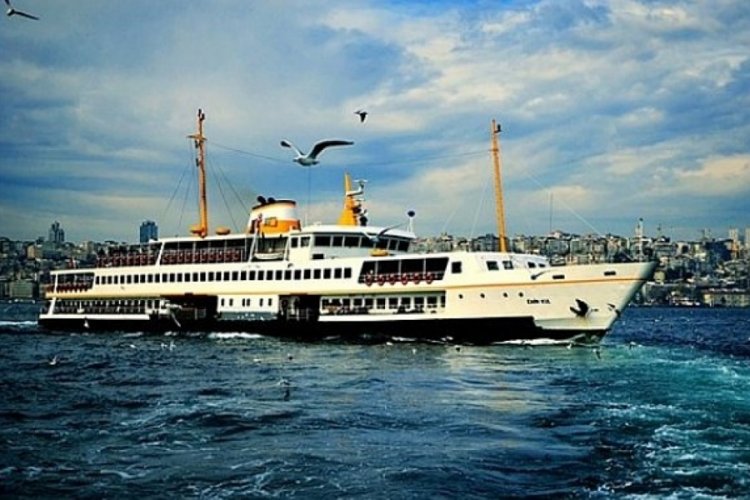 İstanbul'da vapur hatları seferlerine ara veriyor!