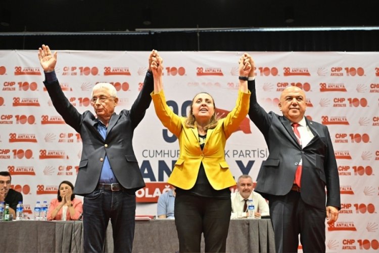 CHP Antalya'da Nail Kamacı, yeni il başkanı oldu