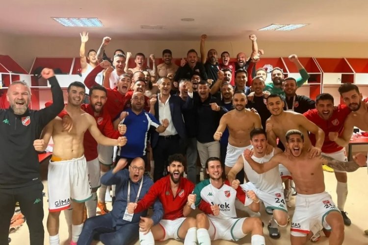 Karşıyaka'dan m&uuml;thiş d&ouml;n&uuml;ş