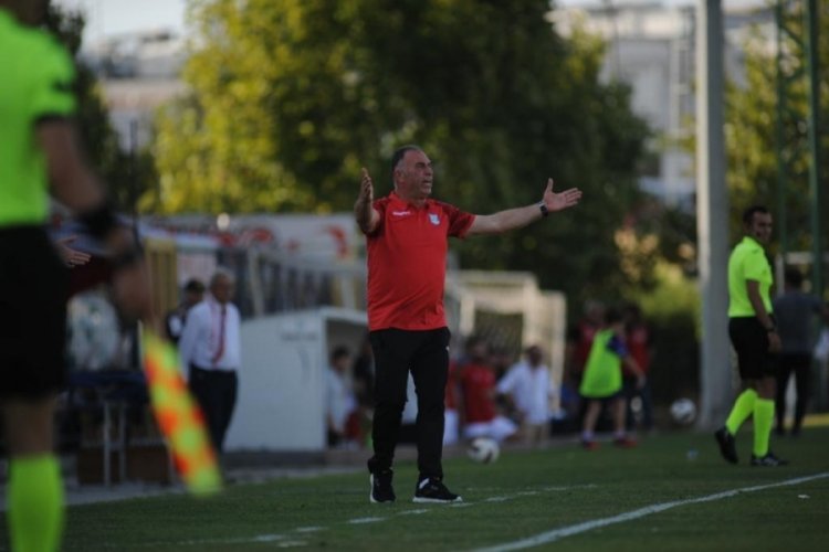 Bursa Yıldırımspor'un Teknik Direkt&ouml;r&uuml; 23 Elazığ FK ma&ccedil;ını değerlendirdi