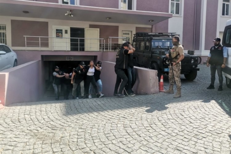 G&ouml;zaltına alınan 3 HDP'li başkan tutuklandı