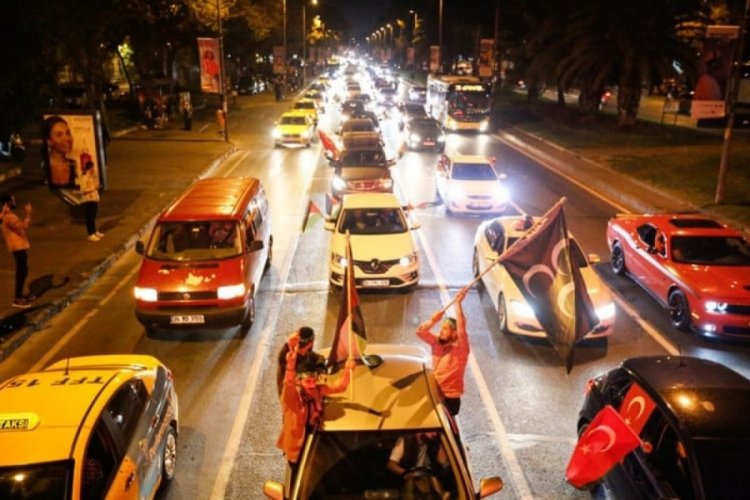 İstanbul'da Filistin'e destek konvoyu