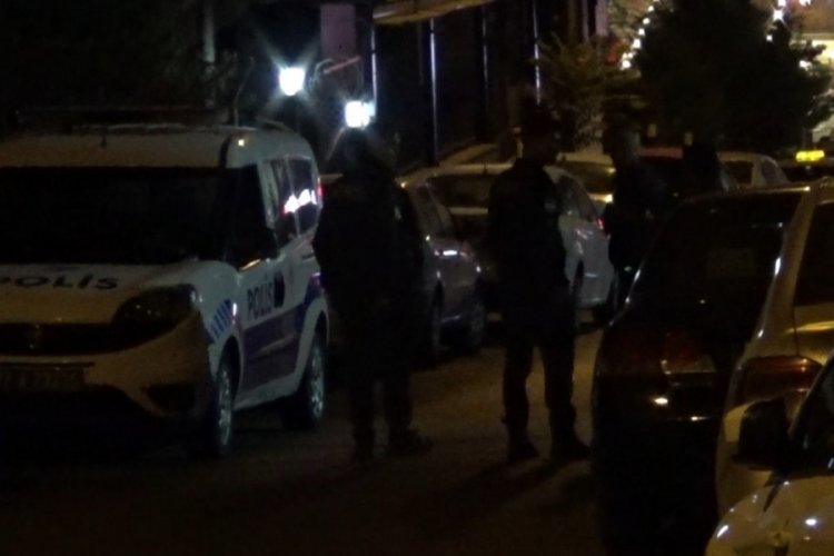 Gaziantep'te polisin "dur" ihtarına uymayan iki kişi g&ouml;zaltına alındı