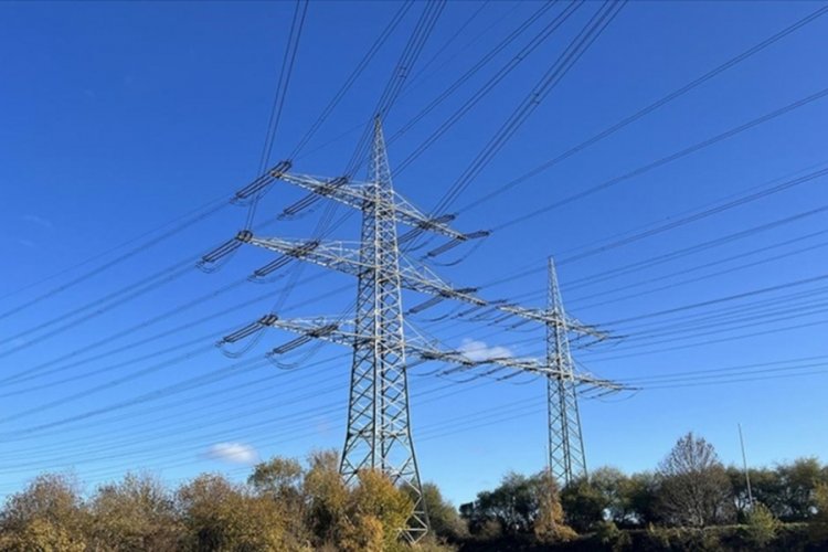 İran'dan tasarruf &ccedil;ağrısı: Yıllık enerji kaybı 100 milyar dolar