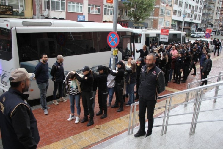 Kocaeli merkezli Bursa dahil PKK/KCK operasyonunda yakalanan 32 zanlı serbest bırakıldı