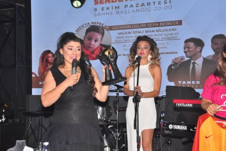 Bursalı sanat&ccedil;ılar Sefa bebek i&ccedil;in bir aradalar