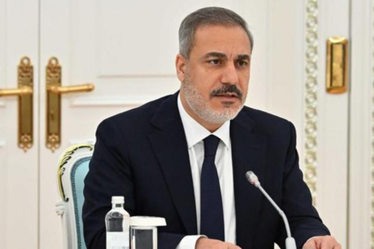 Bakan Fidan EİT Temiz Enerji Merkezi T&uuml;z&uuml;ğ&uuml;'n&uuml; imzaladı