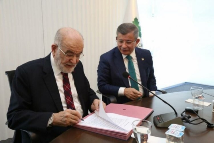 Davutoğlu'ndan sert &ccedil;ıkış: Filistinliler &ouml;l&uuml;r ama İsrailliler "&ouml;ld&uuml;r&uuml;l&uuml;r"