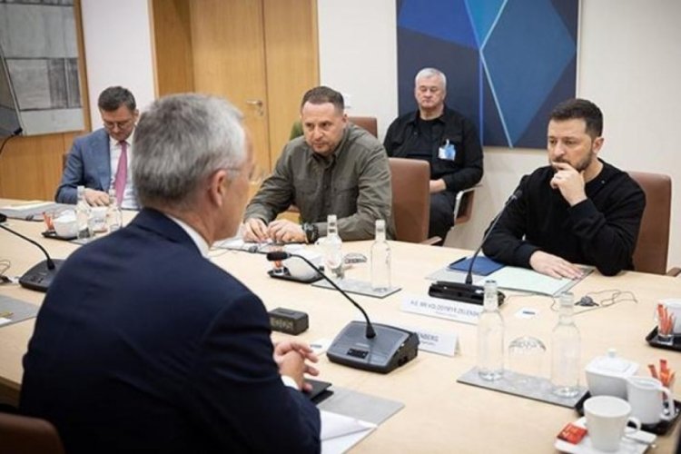 NATO Savunma Bakanları kritik toplantıda bir araya geldi