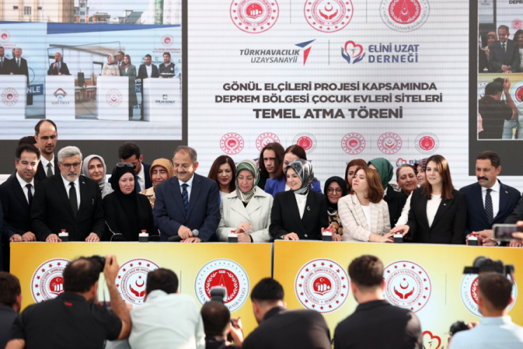 Emine Erdoğan: &Ccedil;ocuk evleri sitelerimizin hayırlı olmasını diliyorum