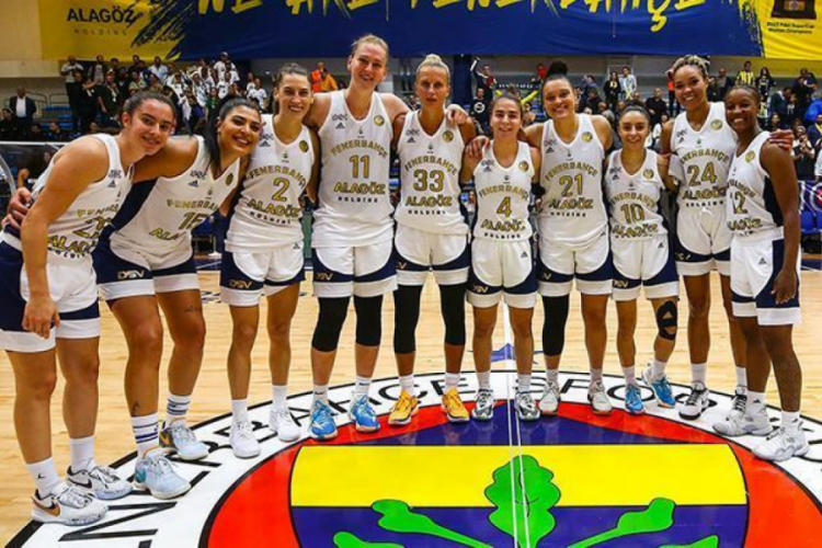 Fenerbah&ccedil;e, Asvel'e karşı 49 sayı fark attı