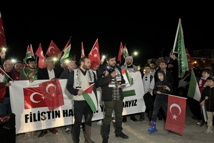 Eskişehir'de 100 ara&ccedil;lık Filistin'e destek konvoyu