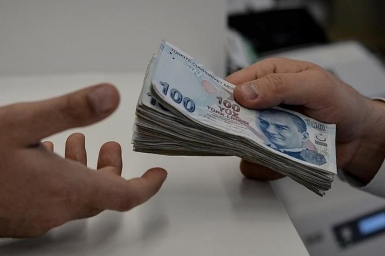 Emekliye ikramiye tartışması! Vedat Işıkhan'dan da a&ccedil;ıklama