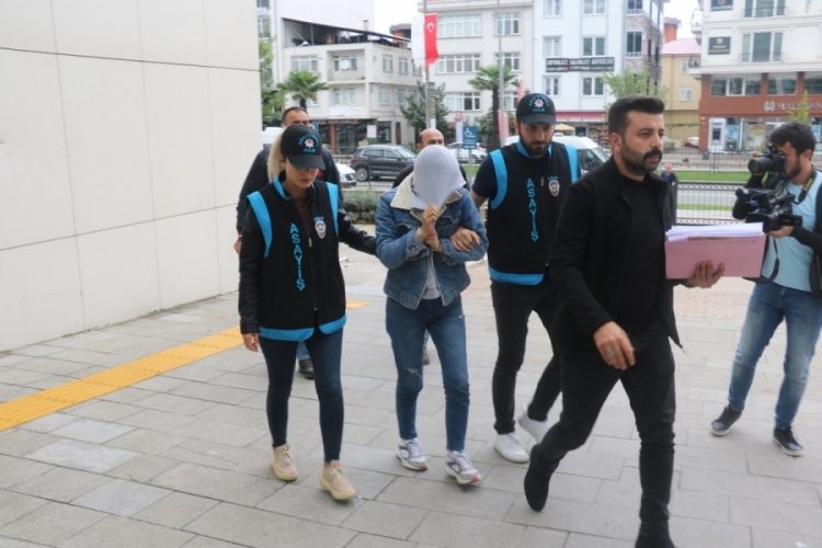 Ordu'da bebeğini &ouml;ld&uuml;r&uuml;p fındık bah&ccedil;esine g&ouml;mm&uuml;şt&uuml;: Ebe tanık olarak dinlendi