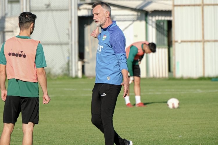 Bursaspor'da, Bucaspor 1928 ma&ccedil;ı hazırlıkları s&uuml;r&uuml;yor