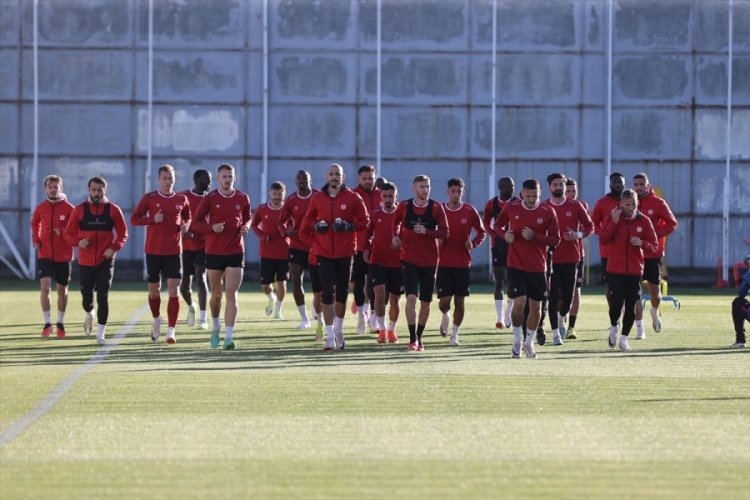 Sivasspor, Kasımpaşa ma&ccedil;ı i&ccedil;in hazırlıklara başladı