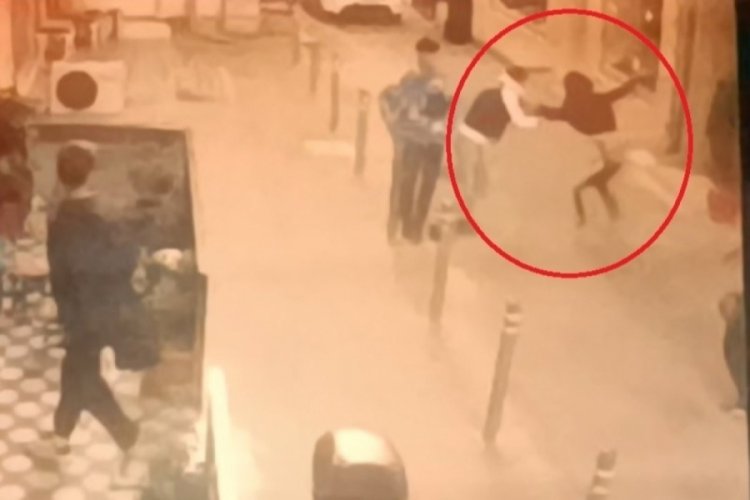 Kocaeli'de arkadaşı tarafından bı&ccedil;aklandı!