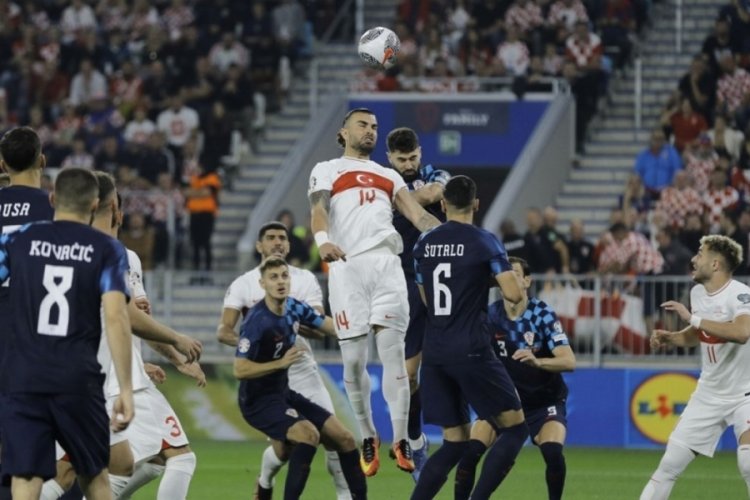 T&uuml;rkiye, Hırvatistan'ı tek golle devirdi