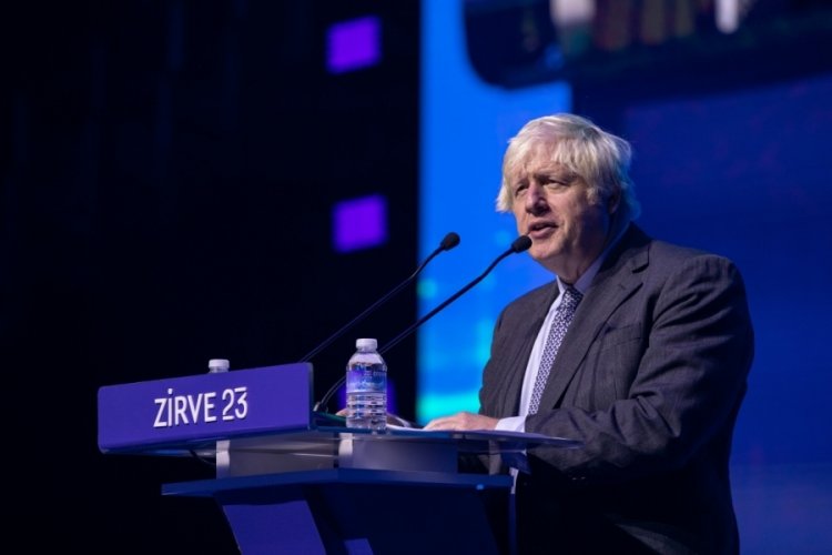 Eski İngiltere Başbakanı Johnson, Zirve 23'e konuk oldu
