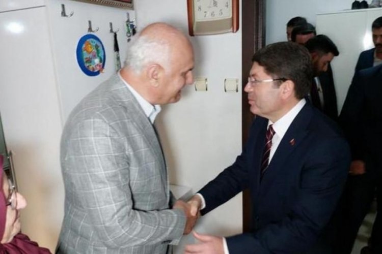 Adalet Bakanı Yılmaz Tun&ccedil;, Şehit Başsavcı Murat Uzun'un ailesini ziyaret etti
