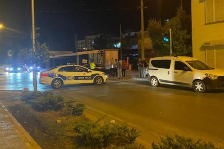 Antalya'da ş&uuml;pheli &ccedil;antadan kıyafet ve i&ccedil; &ccedil;amaşırları &ccedil;ıktı!