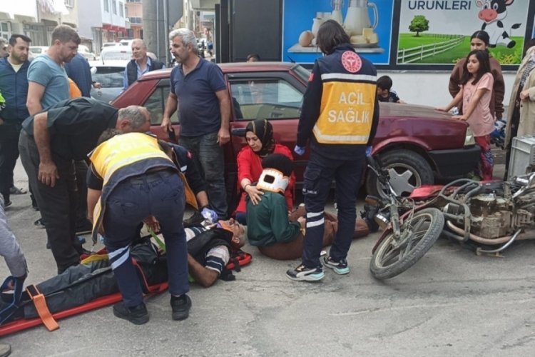 Bursa'da motosiklet kazasında dede ile torunu &ouml;l&uuml;mden d&ouml;nd&uuml;!