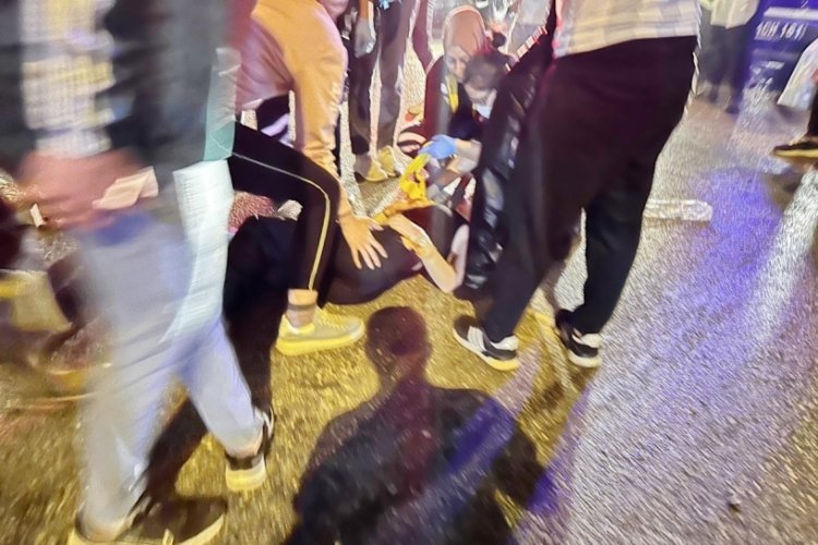 Manisa'da feci trafik kazası! 4 kişi yaralandı