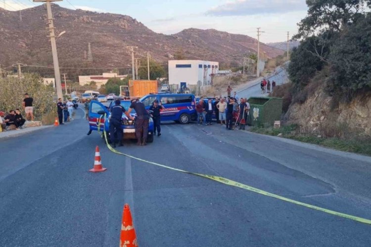Muğla'da motosiklet hafriyat kamyonunun altında kaldı! 1 &ouml;l&uuml;