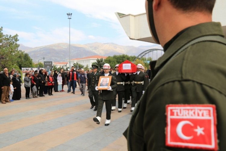 Erzincan'da Kore gazisi son yolculuğuna uğurlandı