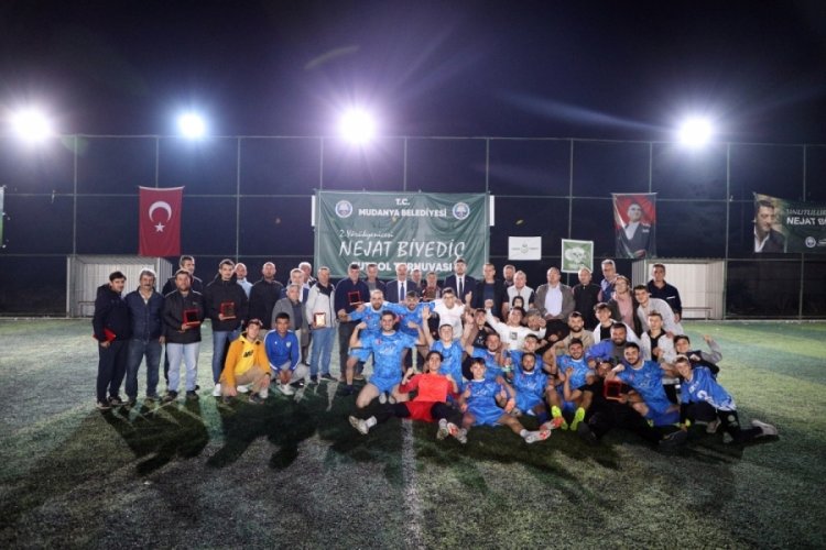 Bursa Nejat Biyedi&ccedil; Turnuvası şampiyonu Orhaniye oldu