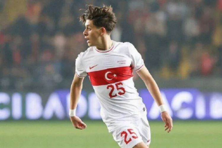 Arda G&uuml;ler milli takıma d&ouml;n&uuml;yor