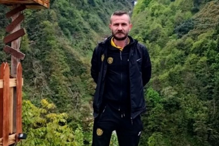 Benekli Ayhan (Ayhan Ko&ccedil;) kimdir?