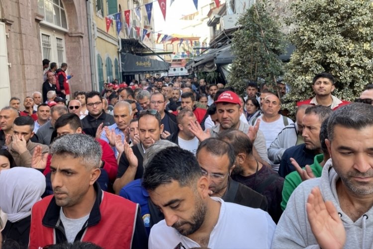 İzmir'de İZENERJİ &ccedil;alışanları iş bıraktı