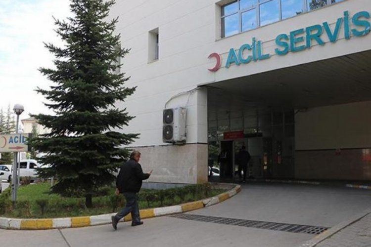 'Bana evimi g&ouml;stermiyor' dedi, bı&ccedil;akladı
