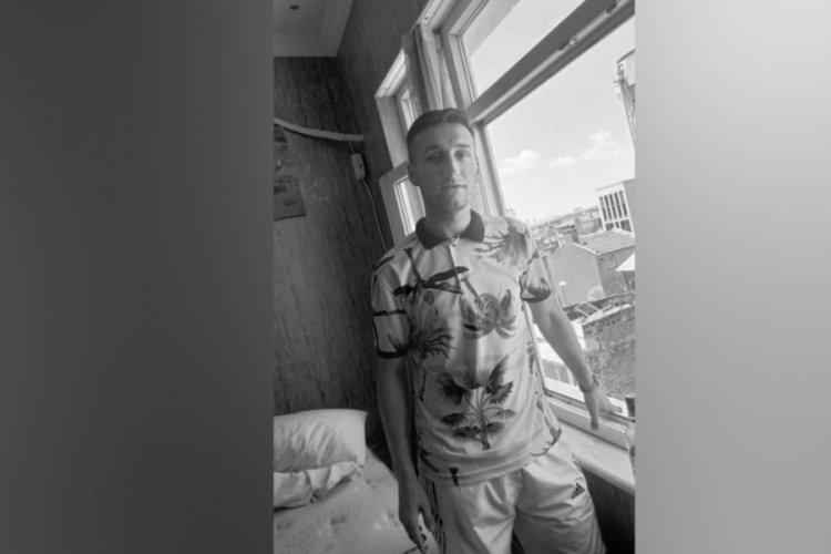 Cinayetten sonra, maktul&uuml; evinin &ouml;n&uuml;ne atmadan evvel pilavcıya gitmiş