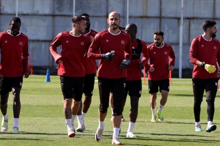 Sivasspor evindeki şanssızlığını Kasımpaşa karşısında kırmak istiyor