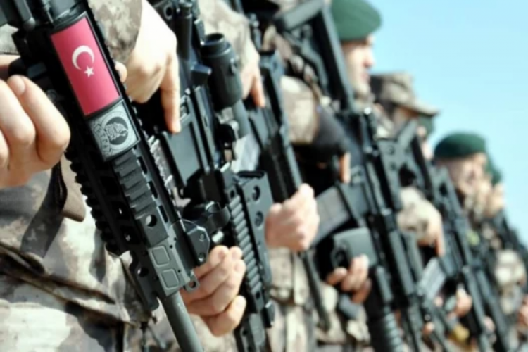 Suriye-Irak tezkeresi TBMM'de kabul edildi