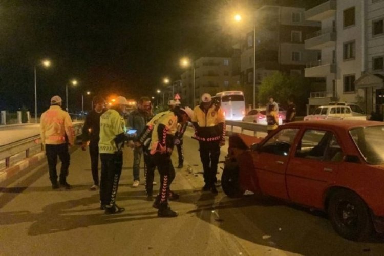 Karaman'da otomobil ile motosiklet &ccedil;arpıştı: 2 yaralı