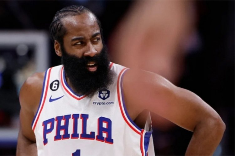 James Harden krizi b&uuml;y&uuml;yor