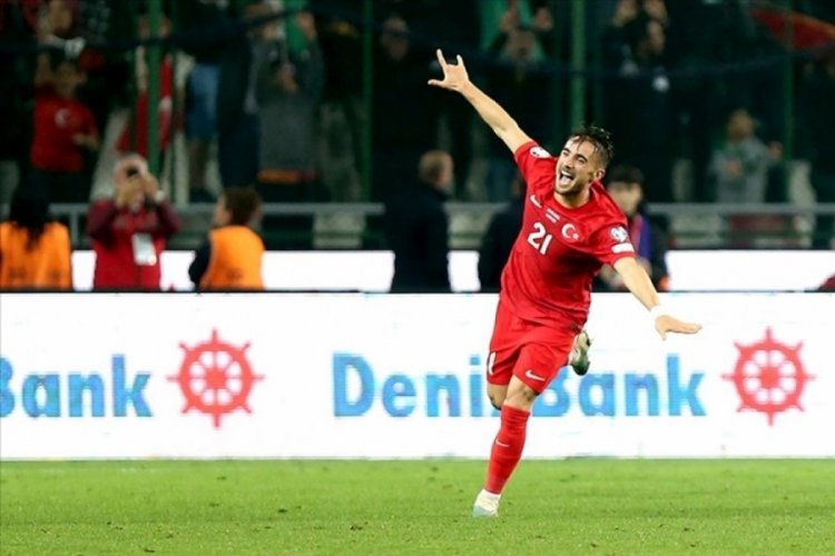 Yunus Akg&uuml;n'&uuml;n Letonya'ya attığı gol, haftanın en iyisine aday