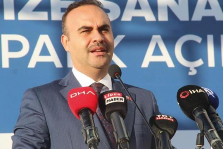 Bakan Kacır: 10 b&uuml;y&uuml;k ekonomiden biri olacağız