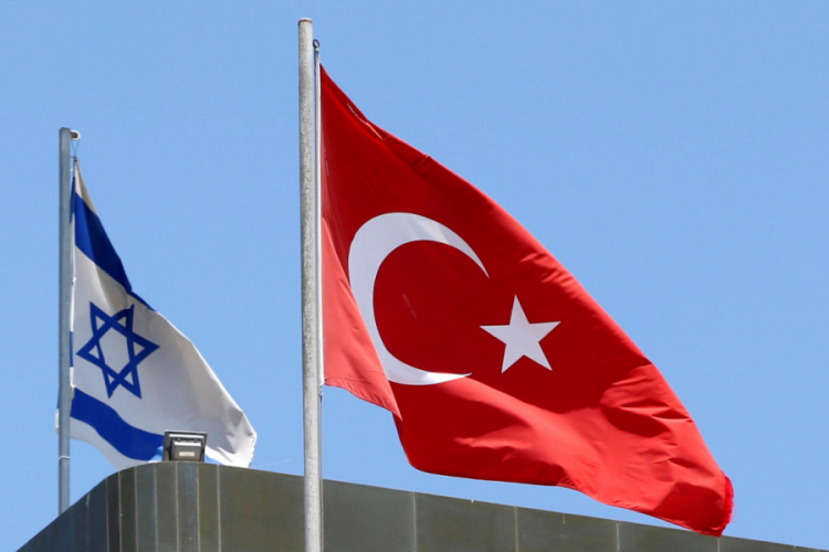 İsrail, B&uuml;y&uuml;kel&ccedil;i ve Diplomatlarını geri &ccedil;ağırdı!
