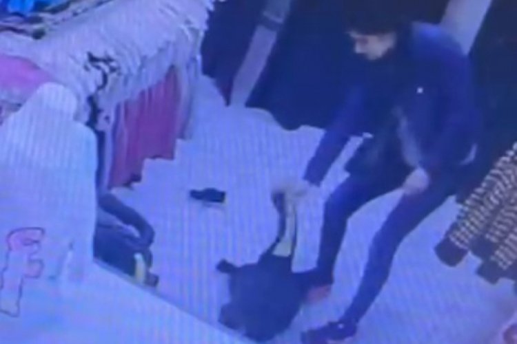 3 yaşındaki &ccedil;ocuğunu yerden yere vurdu!