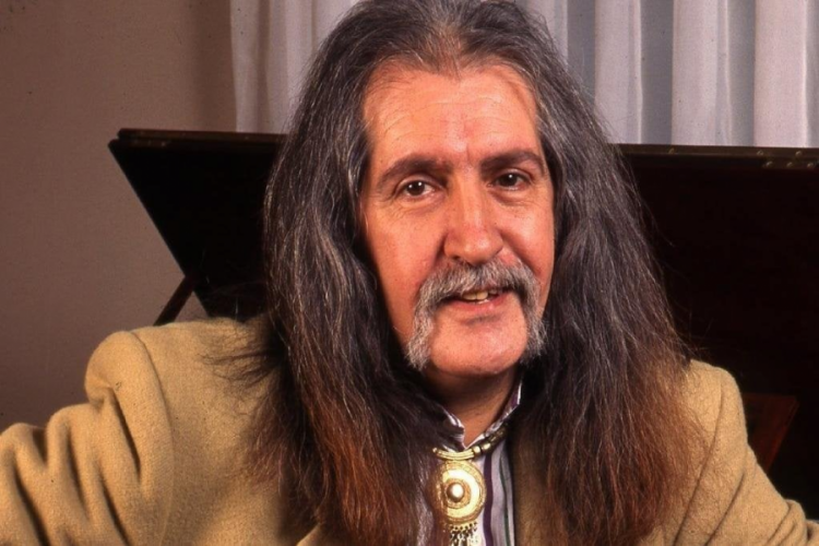 Barış Man&ccedil;o'nun anıtı dikilecek