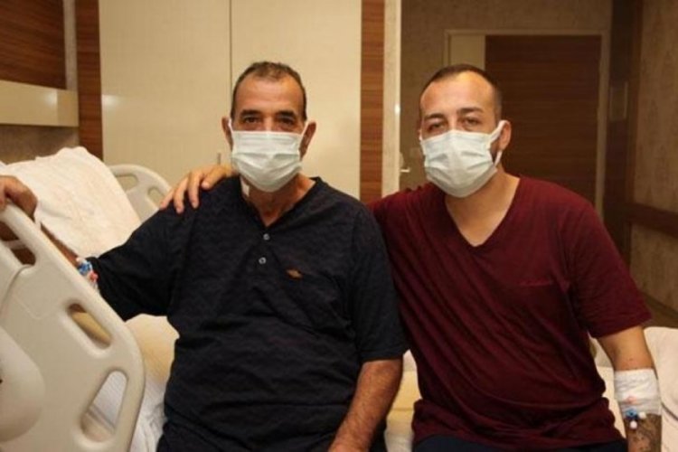 İzmir'de eski damat karaciğeriyle eski kayınpederine yeni hayat verdi