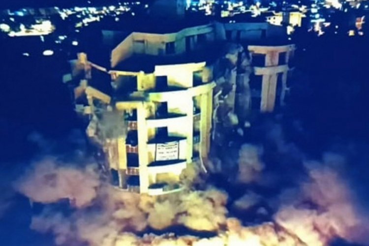 Gaziantep'teki Beyaz Saray Apartmanı yıkılamıyor?