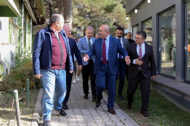 Bursa Valisi Mahmut Demirtaş 17 Nolu Motorlu Taşıyıcılar Kooperatifi'ni ziyaret etti